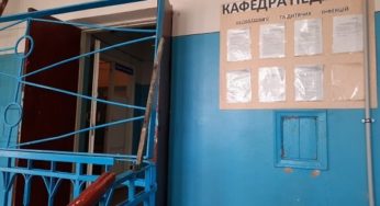 Оскаженілі батьки побили медсестру просто в лікарні, від поліції нуль допомоги
