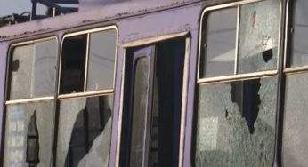 Підлітки заради селфі розбили вікна в тролейбусах у Дніпрі: їх можуть засудити на 4 роки ув’язнення, а з батьків – стягнути 500 тис. грн.