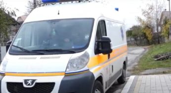 Дворічна львів’янка випала з вікна, медики не відходять ні на крок – переломи і прокушений язик