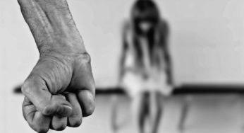 У Маріуполі підлітки неодноразово ґвалтували 16-річну дівчину, знімали це на відео і викладали в Інтернет