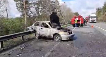 Водій згорів живцем: в результаті ДТП у автомобіля вибухнув газовий балон (відео)