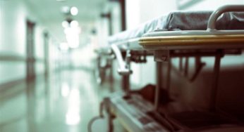 Від коронавірусу помер чоловік, який за день до того вакцинувався Covishield