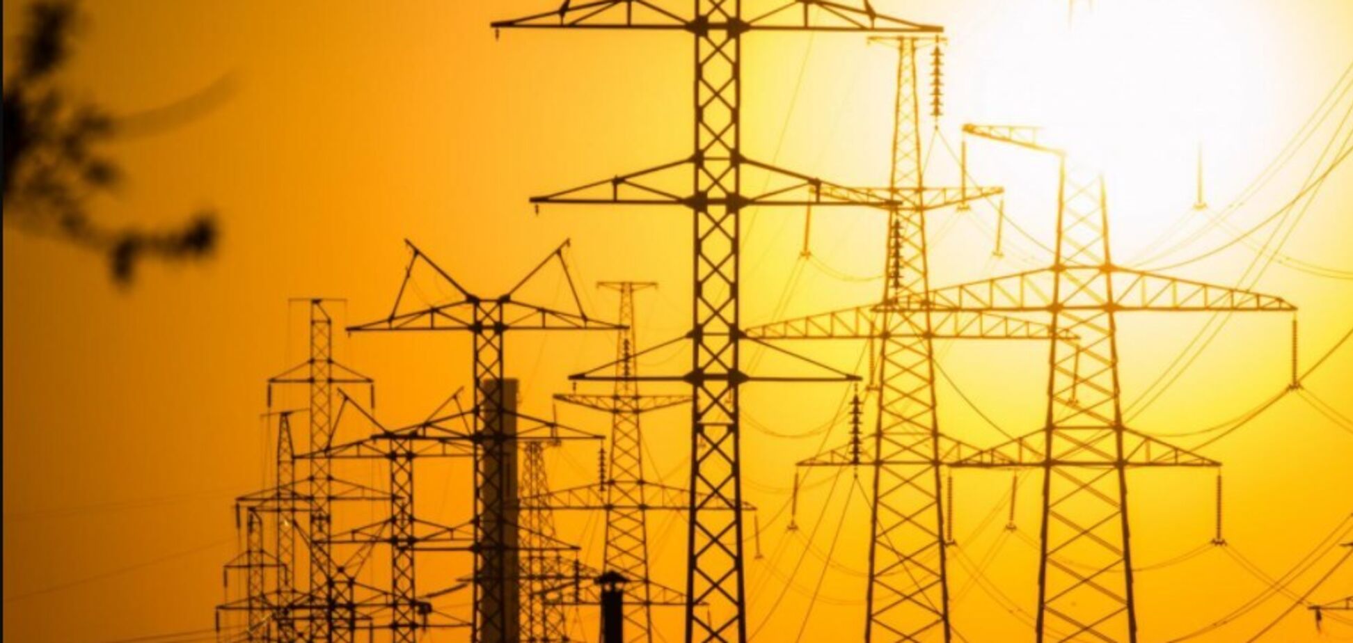 В Україні зберегли ціну на електроенергію до 1 серпня: озвучено вартість