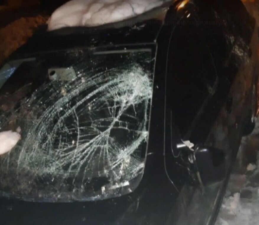 У Львові водій відсудив майже 60 тис. грн у комунальників за розбиту сніговою брилою машину