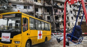 На Харківщині примусово евакуюють дітей з понад пів сотні населених пунктів: список громад