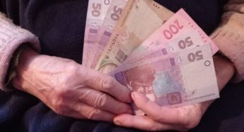 Чорний липень для пенсіонерів: у багатьох виплат не буде – кому не вистачить грошей