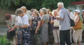 Пенсіонери хапаються за таблетки: ПФУ оголосив про позбавлення пенсій та поставив жорстку умову